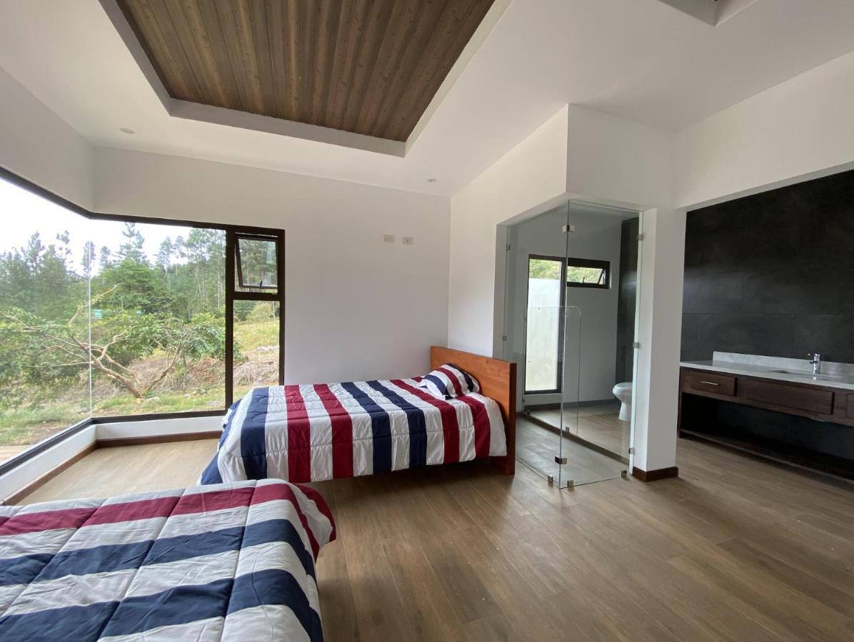 Arte De Plumas Birding Lodge Cartago Exteriér fotografie