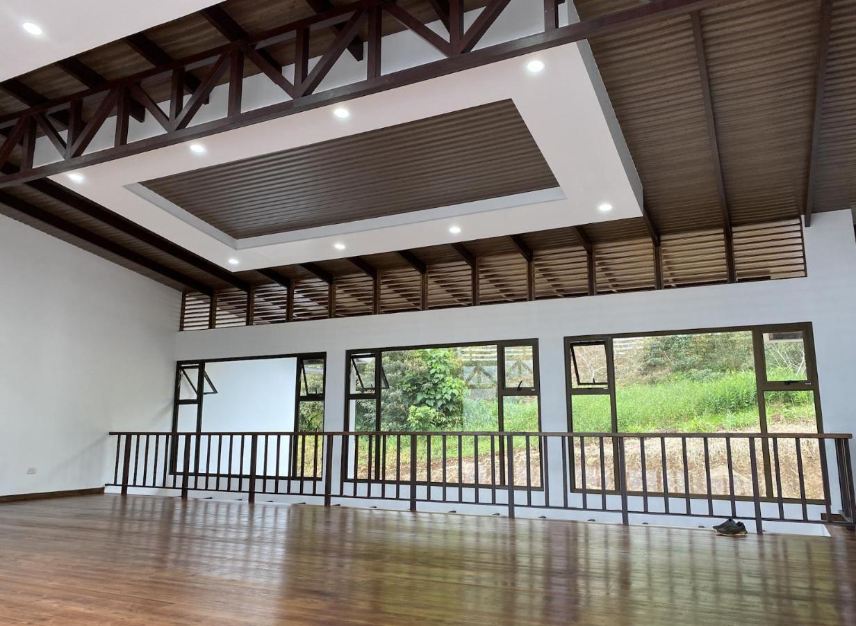 Arte De Plumas Birding Lodge Cartago Exteriér fotografie