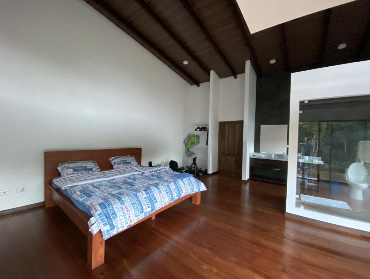 Arte De Plumas Birding Lodge Cartago Exteriér fotografie